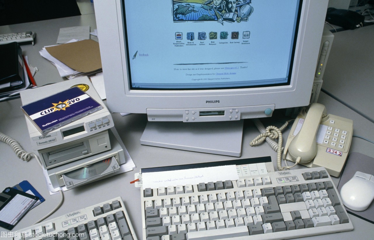 个人计算机及外围设备 办公室桌面上的技术协同